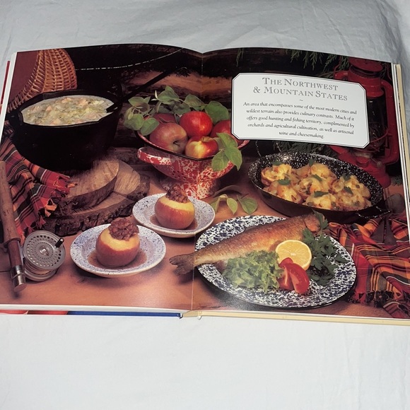 hardback book Best of America- Traditional Regional Recipes 1994 - Picture 14 of 16